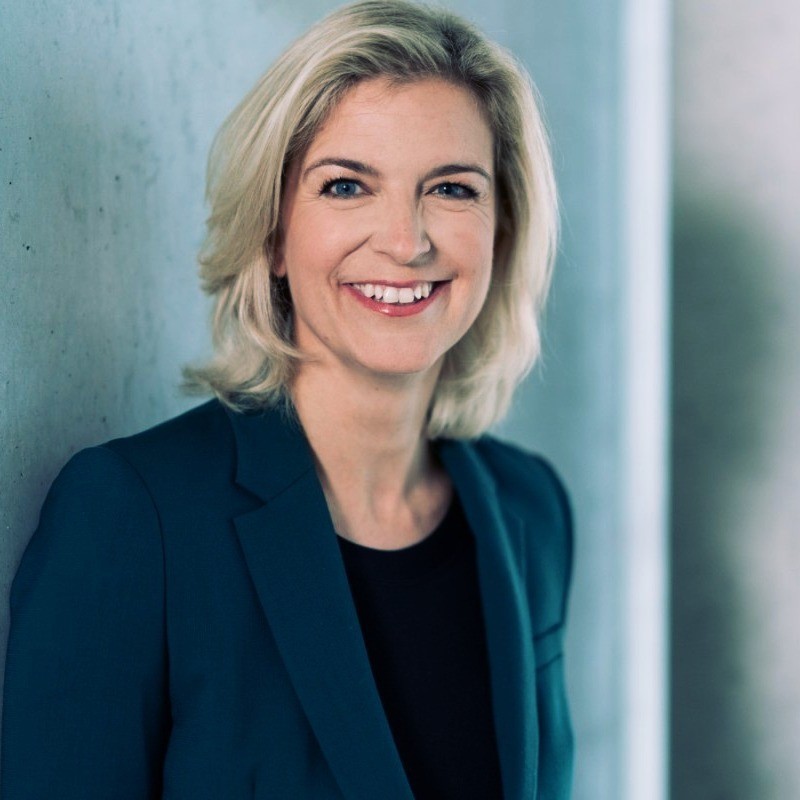 Roche Appoints Nina Schwab-Hautzinger as Head of Group Communications