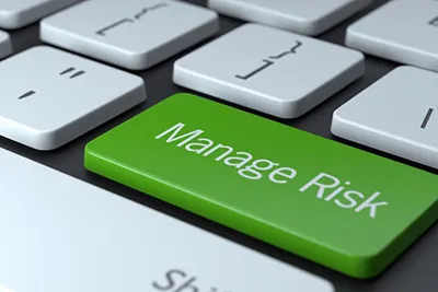 Secure pharmaceutical supply chain with risk management and mitigation strategies