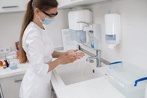Aseptic processing equipment in a pharmaceutical manufacturing facility
