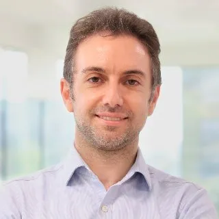 Dr. Alvaro Goyanes