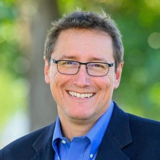 Stefan Lutz